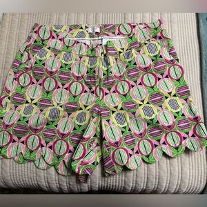 Crown & Ivy shorts. Size 14W.